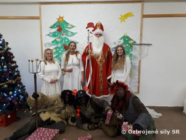 Svätý Mikuláš navštívil aj ženistov 