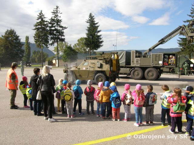 Deň otvorených dverí v posádke Rožňava