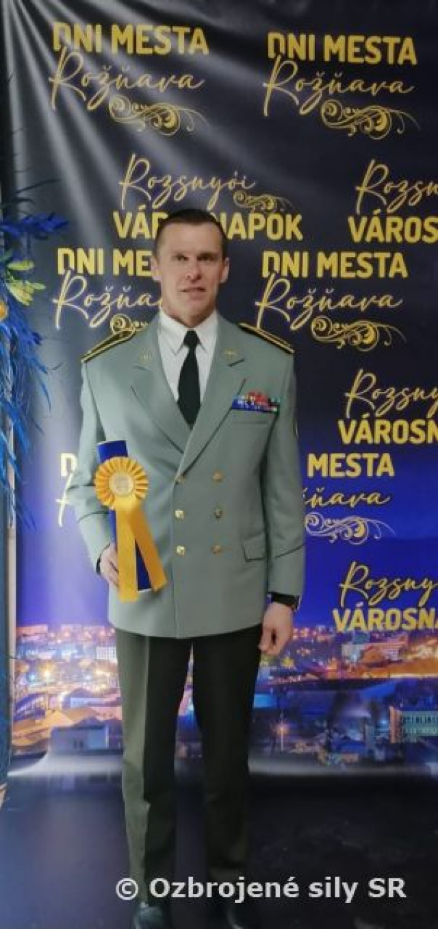 Udelenie najvyššieho mestského ocenenia mesta Rožňava príslušníkovi práporu