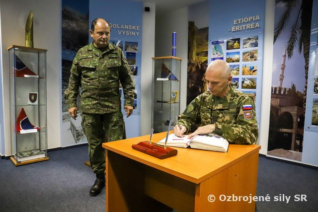 Generálporučík Glavaš na návšteve Slovenska