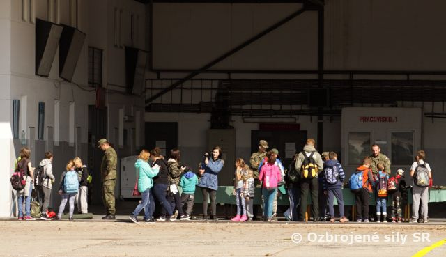 Deň otvorených dverí letiska Kuchňa