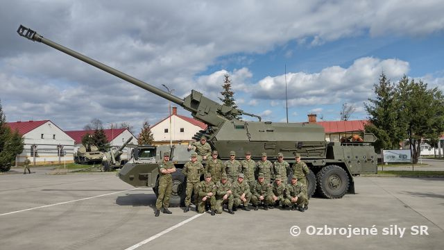 Kurz veliteľov diel a obslúh húfnic Zuzana