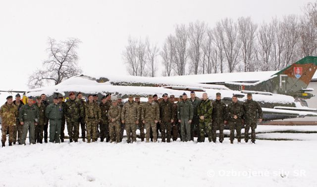 Návšteva vojenského diplomatického zboru