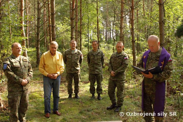 Pietna spomienka pri príležitosti Dňa letectva