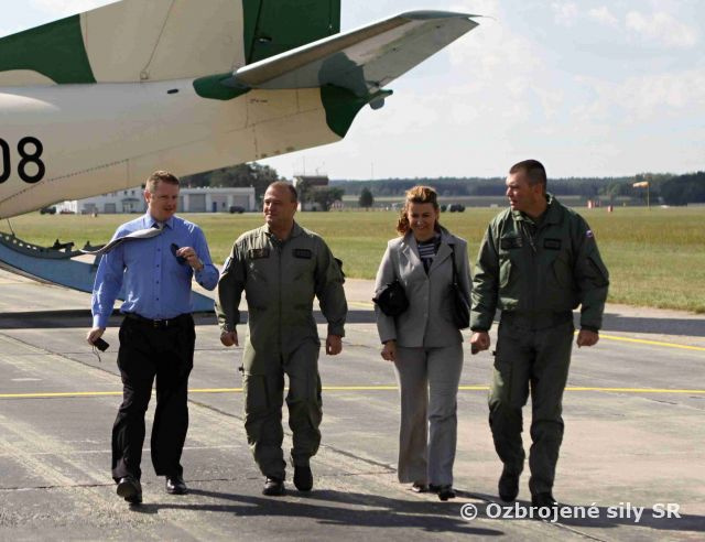 Zahraničná návšteva u dopravného krídla