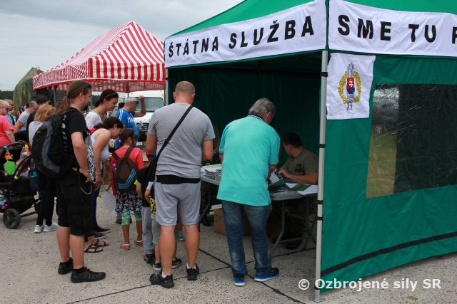 Deň otvorených dverí letiska Kuchyňa