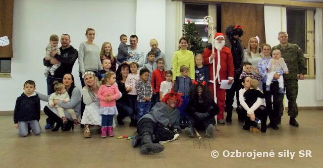 Mikuláš so ženistami