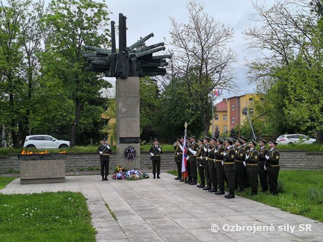 Pietny akt kladenia vencov pri príležitosti 80. výročia víťazstva nad fašizmom