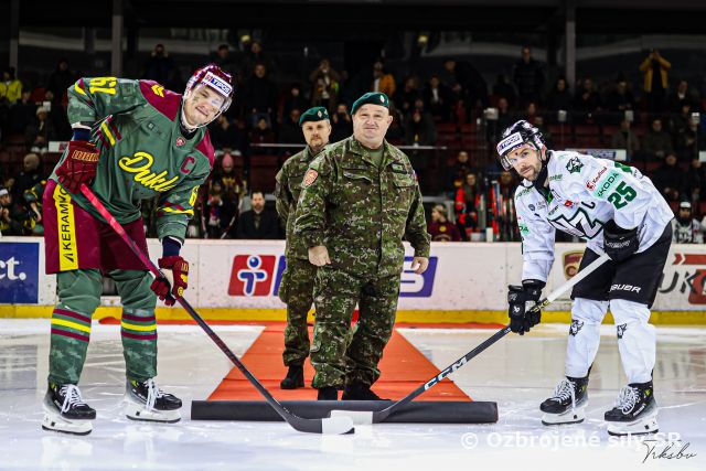 Nová hokejová tradícia s vojenským nádychom