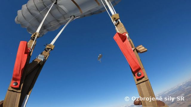 Historická spolupráca: slovenskí „špeciáli“ na spoločnom cvičení v USA