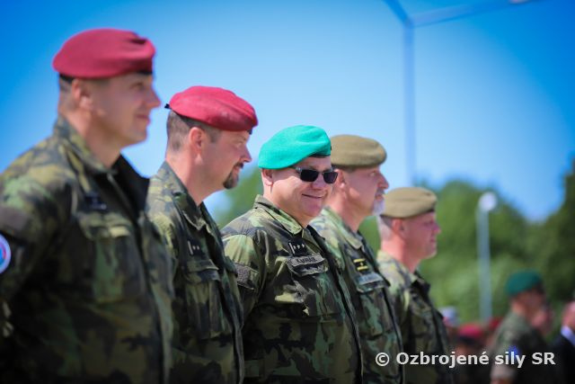 Výmena veliteľov MN BG SVK v Lešti