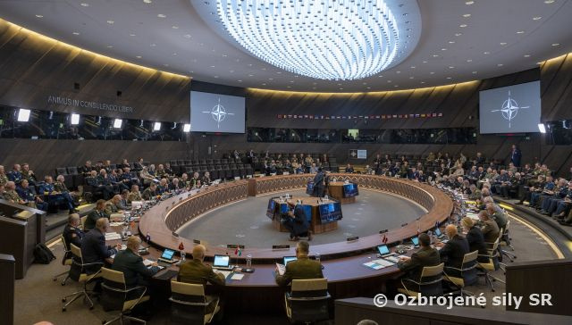Rokovanie vojenského výboru NATO