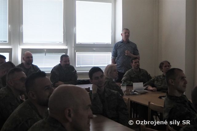 Individuálna príprava veliteľov a príslušníkov štábov