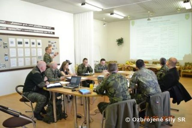 V Zásobovacej základni  II.  Martin sa stretli opravári dvoch štátov