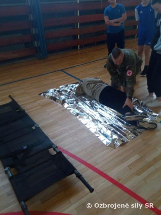 Podpora aktivity „Príprava obyvateľstva na obranu štátu“ na základnej škole