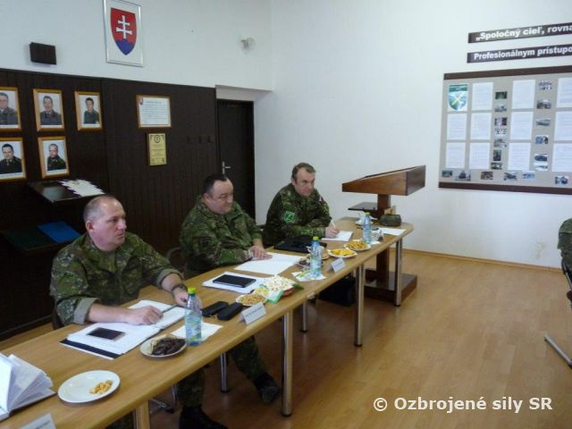 Prvá pracovná porada nového veliteľa Úradu logistického zabezpečenia