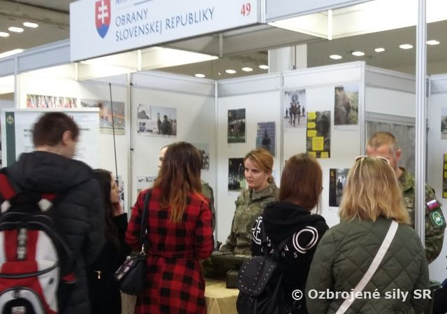 Profesionálni vojaci opäť zaujali 