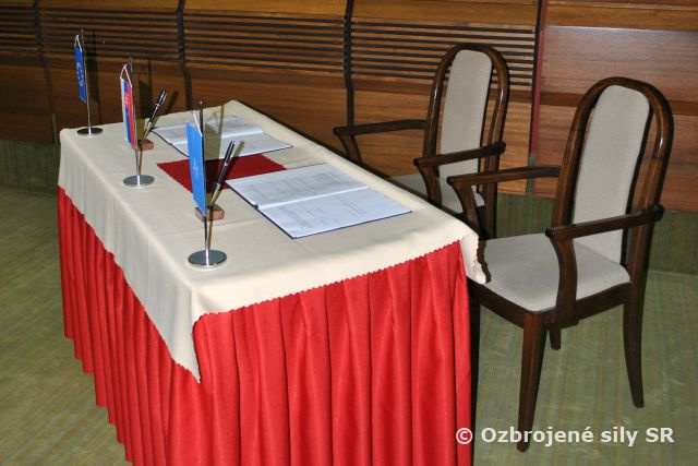 Slávnostné odovzdávanie a preberanie funkcie riaditeľa PÚ