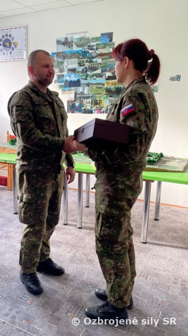 Ukončenie pôsobenia veliaceho poddôstojníka