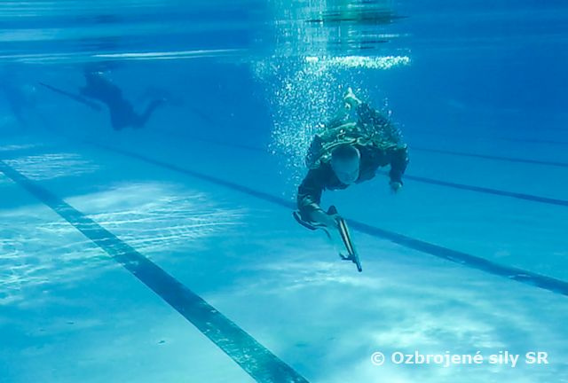 Výcvik podvodných operácií