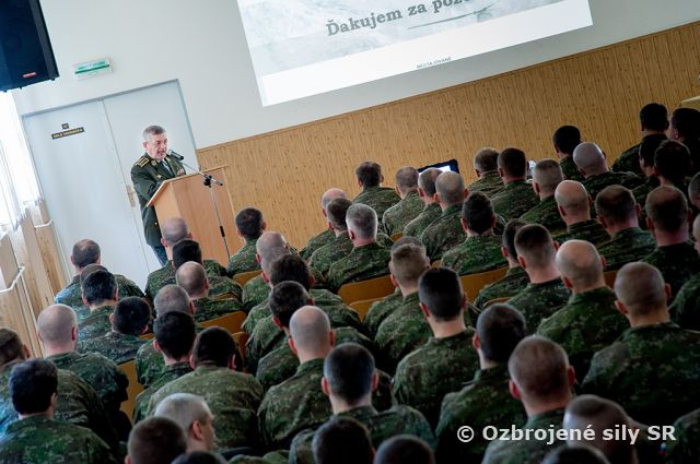 Vyhodnotenie splnenia úloh 5. pluku s generálom Maximom