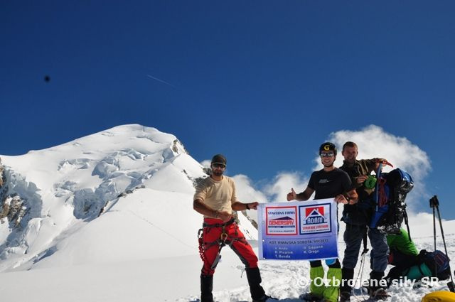 Gemersko – malohontský  Salamander  vystúpil na Mont Blanc