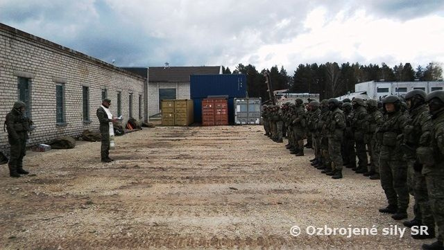 BOŽIE SLOVO  MIMO KAPLNKY