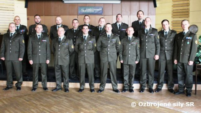 Predstavenie najlepšieho poddôstojníka a najlepšieho vojaka Samohybného delostreleckého oddielu