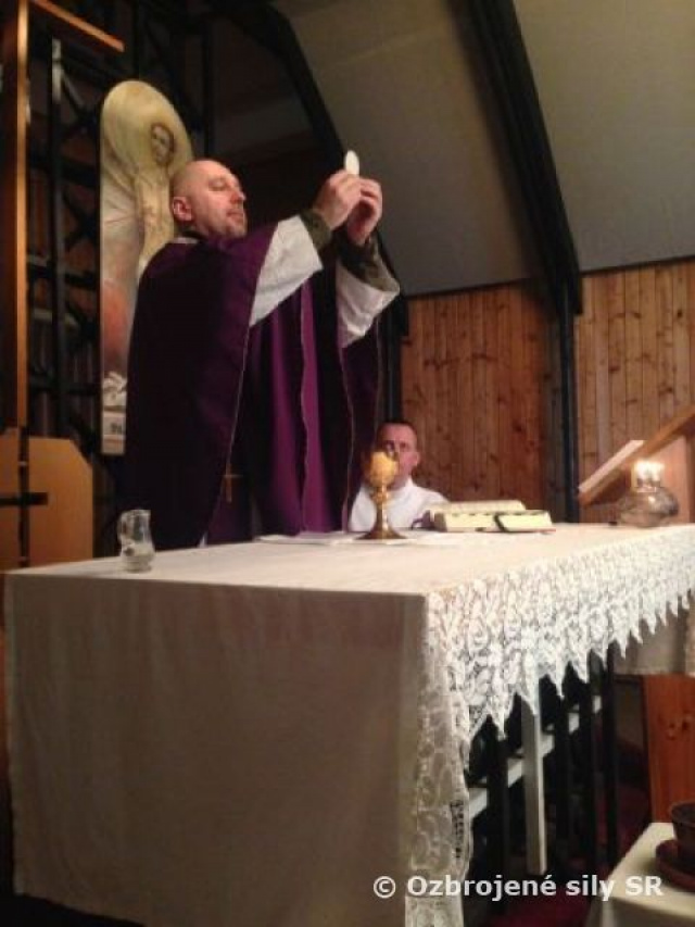 Popolcová streda na ženijnom prápore v Seredi