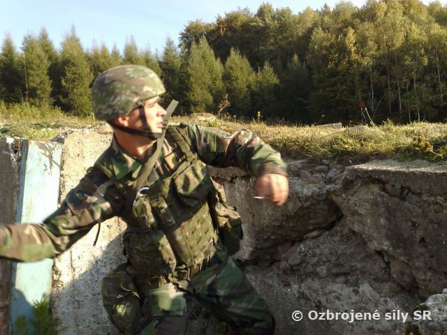 Streľby u roty bojovej podpory 21. zmiešaného mechanizovaného práporu Trebišov