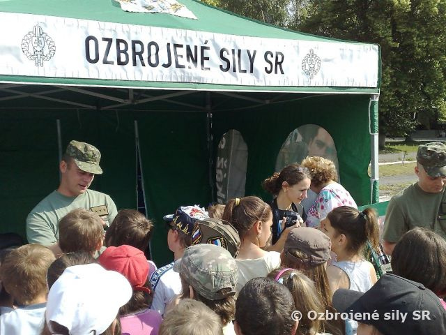 Deň otvorených dverí u 21. zmiešaného mechanizovaného práporu v Trebišove