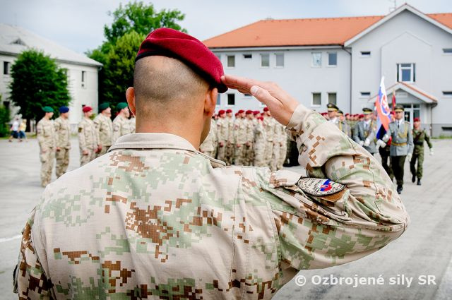 V Žiline privítali prvých vojakov z operácie Resolute Support 