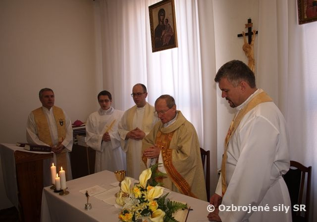 Vojenská farnosť v Sokolovských kasárňach Prešov má svojho kaplána