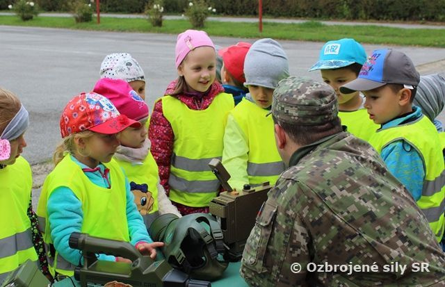 Deň Ozbrojených síl SR so súčasťami 2. mechanizovanej brigády – AVÍZO