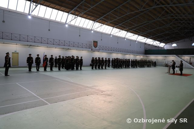 Slávnostný vojenský ceremoniál 13. mája 2025