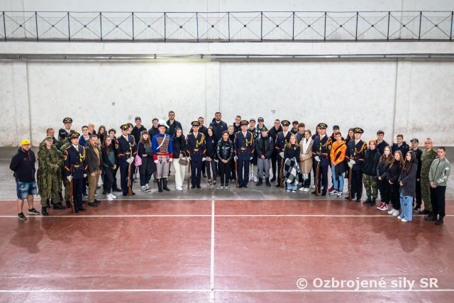 Prezentácia útvaru pre stredné školy.