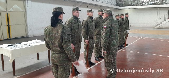 Slávnostný nástup ku Dňu vzniku SR