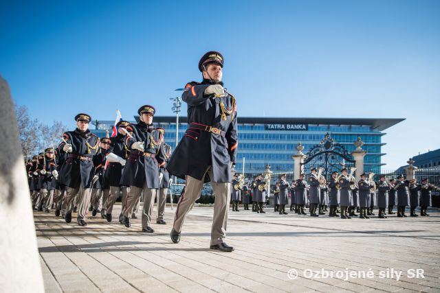 Prezident prijal poverovacie dekréty