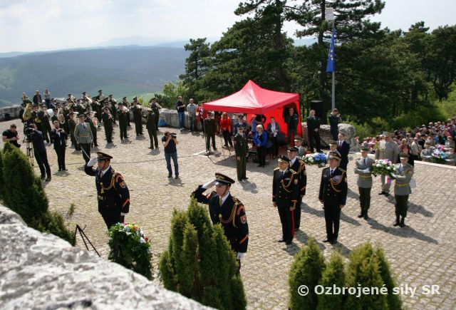 Celoštátna spomienková slávnosť pri príležitosti 98. výročia úmrtia gen. M. R. Štefánika