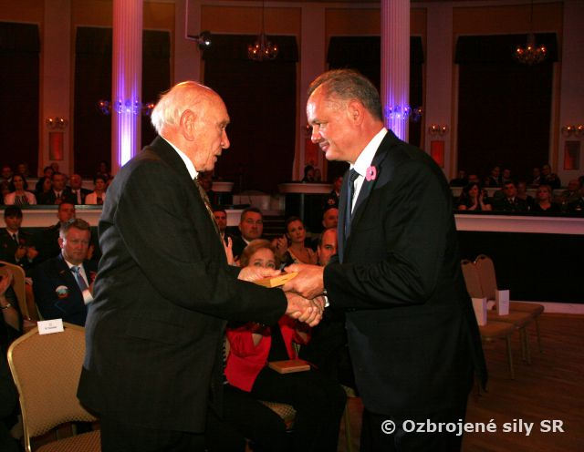 Slávnostný koncert Vojenskej hudby Banská Bystrica na počesť vojnových veteránov