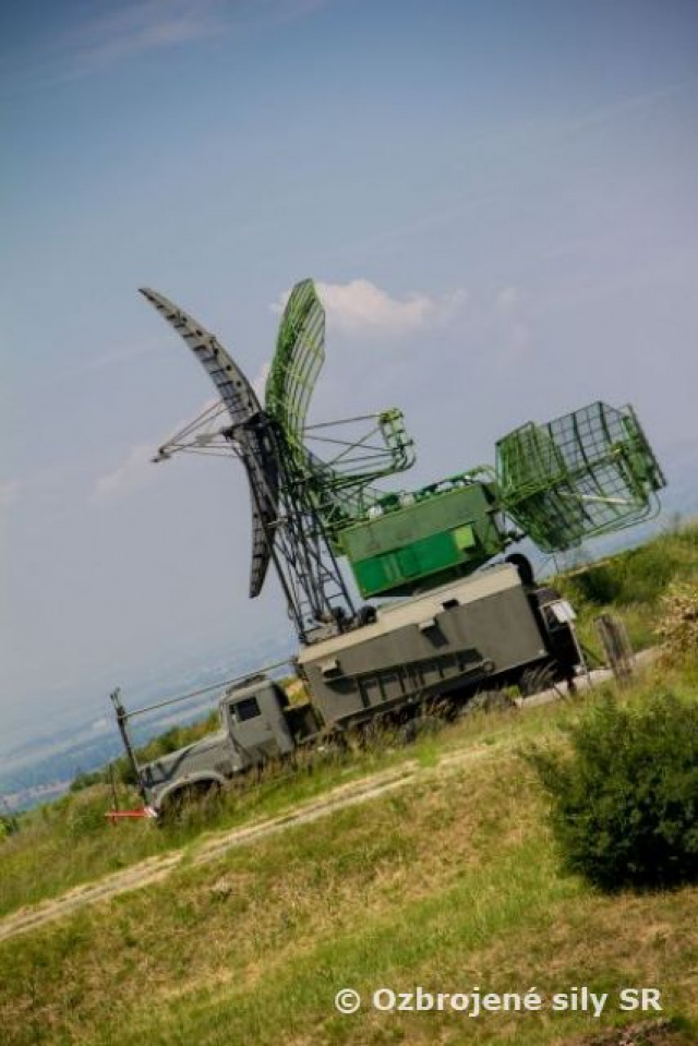 Odborný výcvik zvinovania rádiolokačnej techniky