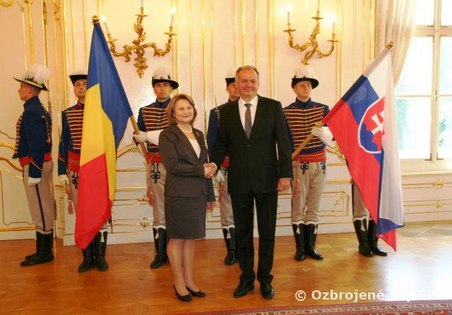 Prezident prijal nových veľvyslancov