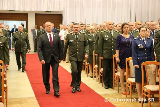 Príslušníci MO s GŠ OS SR si pripomenuli Deň víťazstva nad fašizmom