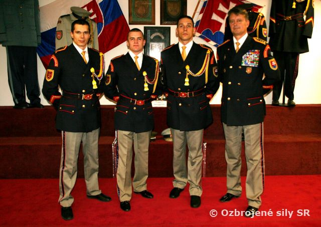 Výber najlepšieho vojaka ČS PSR z hodnostného zboru mužstva a poddôstojníkov