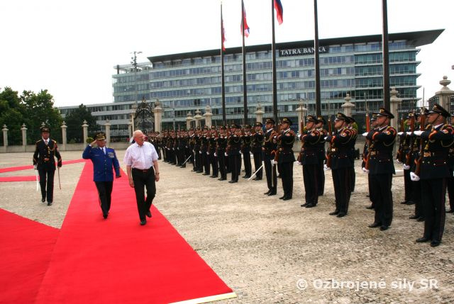 Oficiálna rozlúčka s prezidentom Ivanom Gašparovičom