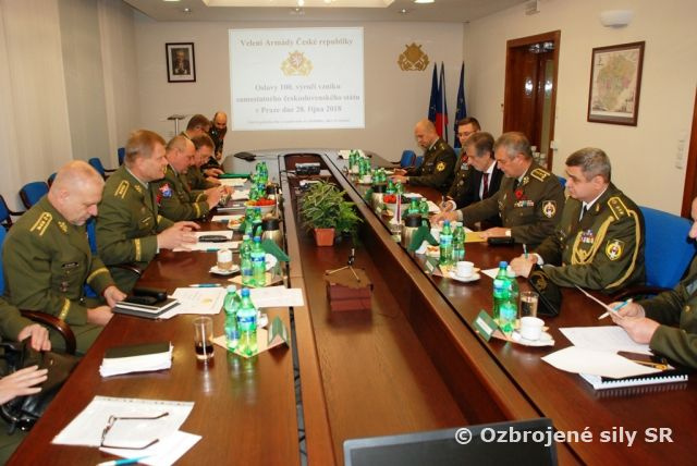 Generál Maxim diskutoval v ČR o oslavách 100. výročia vzniku Československa