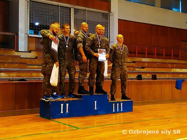 Majstrovstvá OS SR v cross-fite