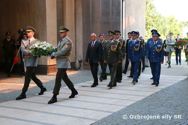 Centrálne oslavy 73. výročia SNP