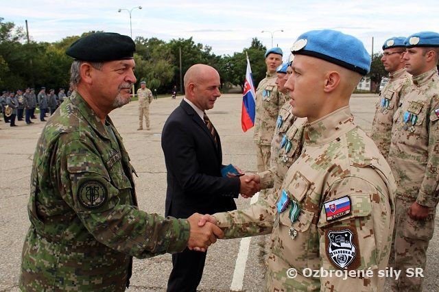 Generál Maxim ocenil vojakov z misie UNFICYP