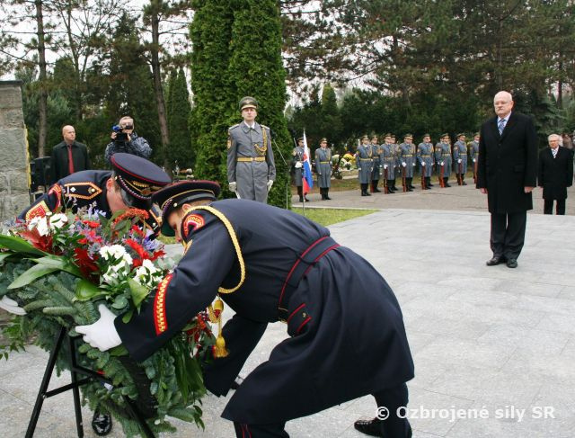 Pripomenuli sme si Deň boja za slobodu a demokraciu